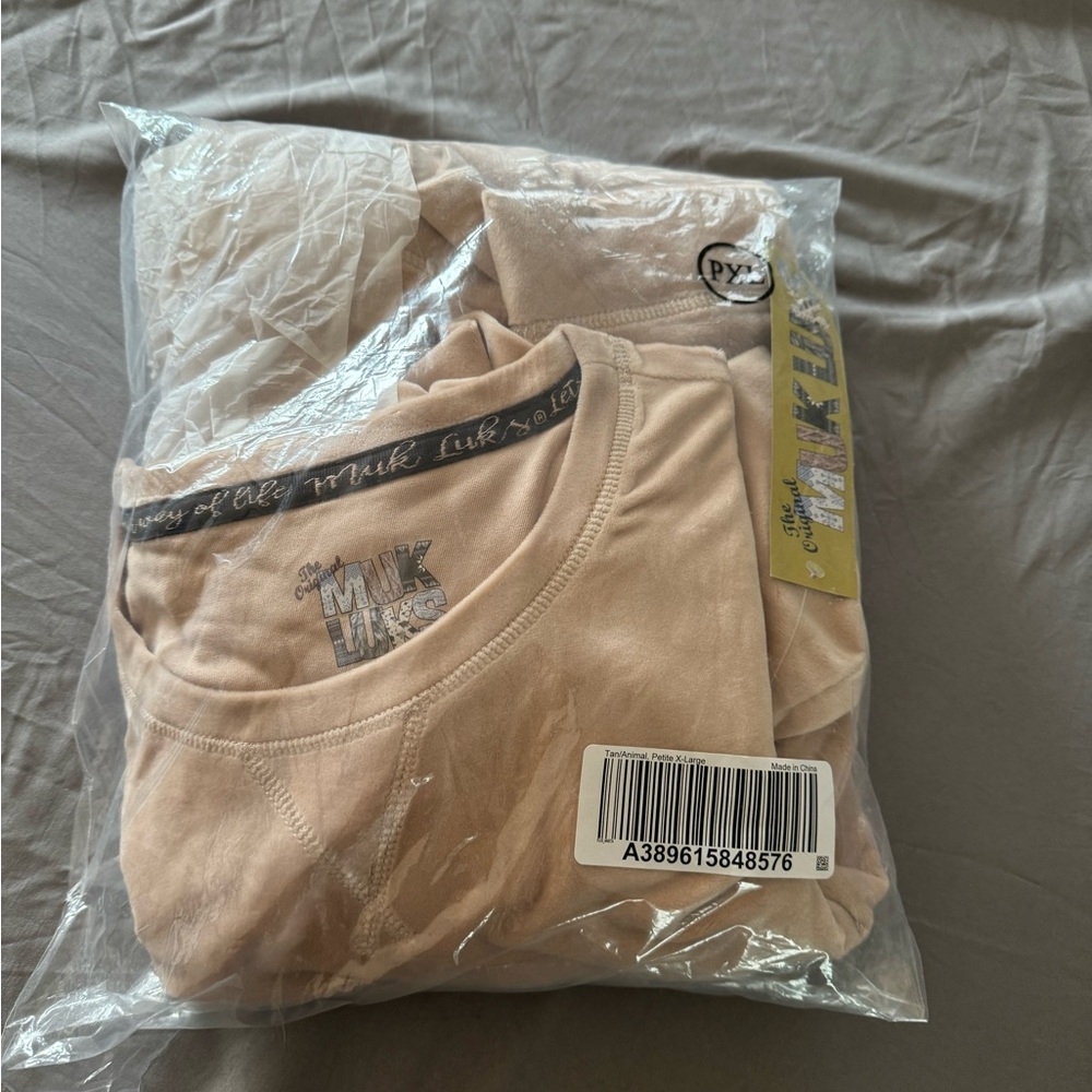 Muk luks pajama set